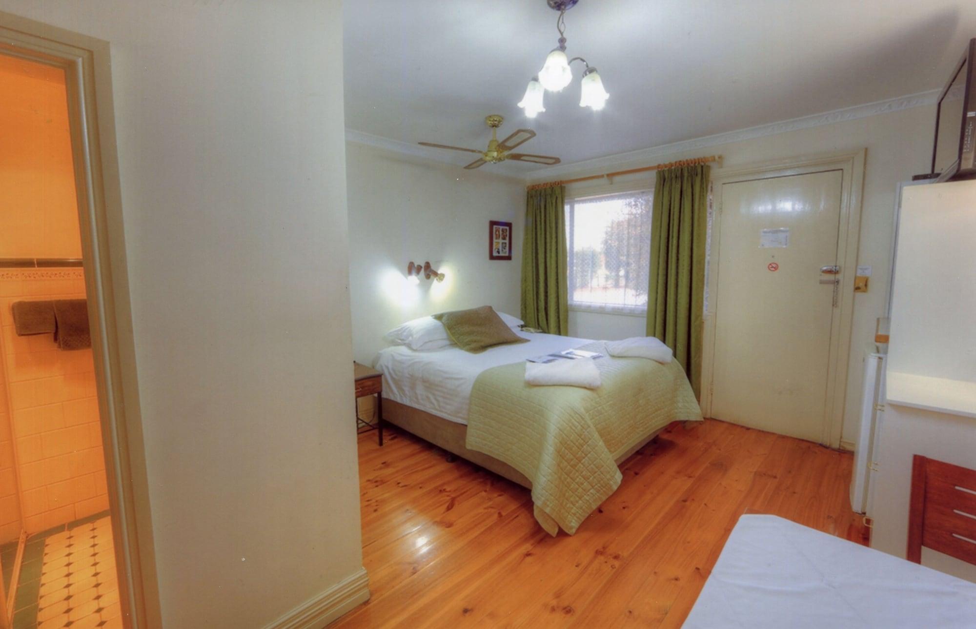 The Lodge Outback Motel Broken Hill Exteriér fotografie