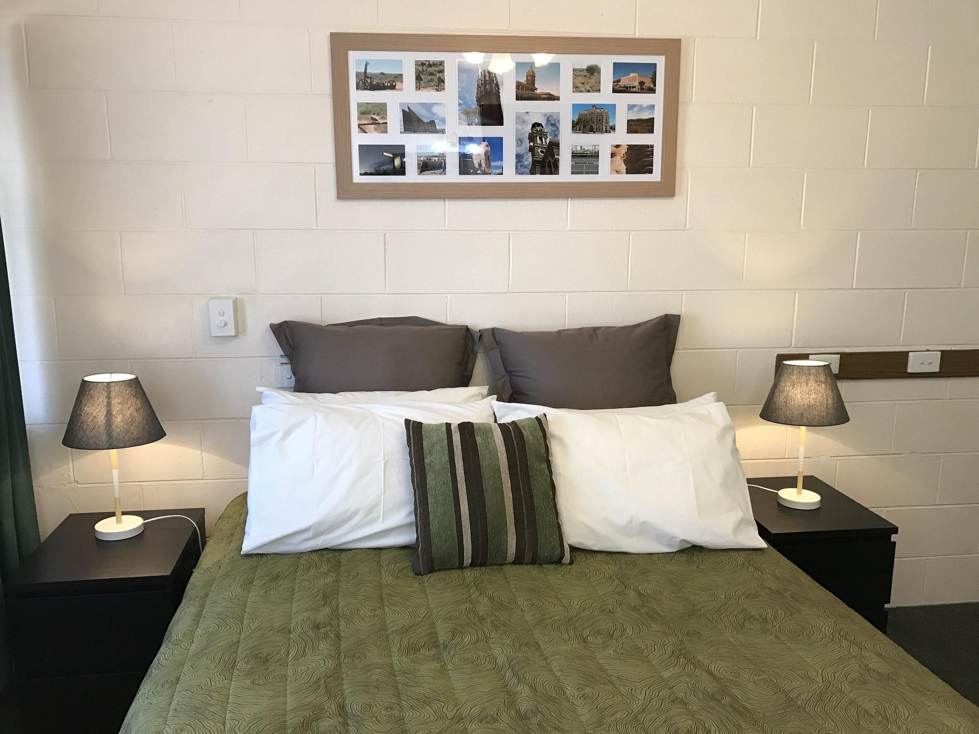 The Lodge Outback Motel Broken Hill Exteriér fotografie