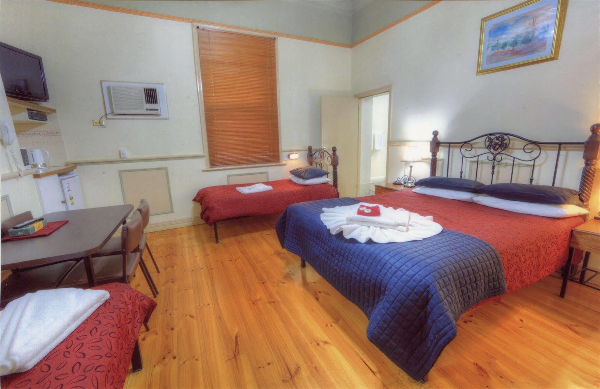 The Lodge Outback Motel Broken Hill Exteriér fotografie