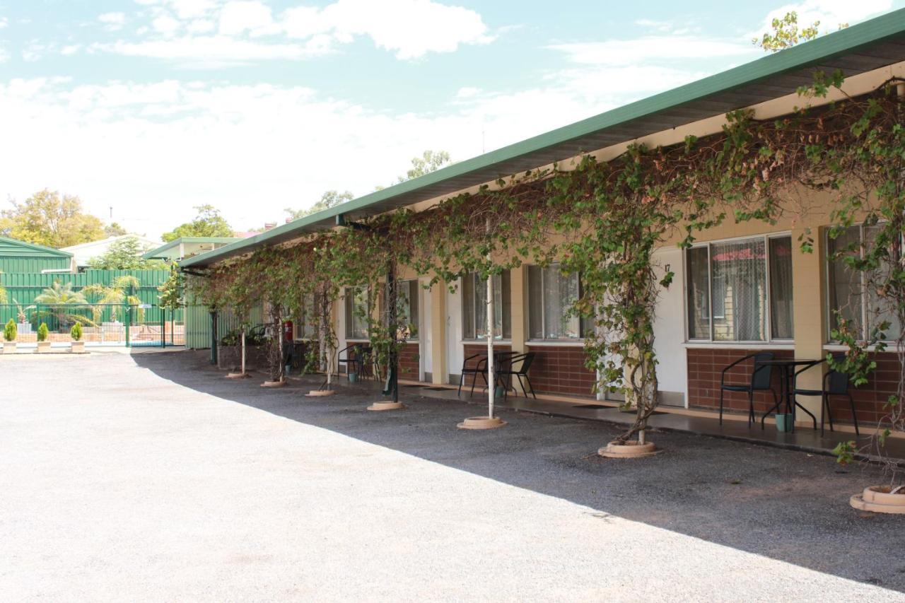 The Lodge Outback Motel Broken Hill Exteriér fotografie